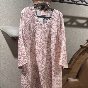 NWT Soirée Tan and White Patterned Dress